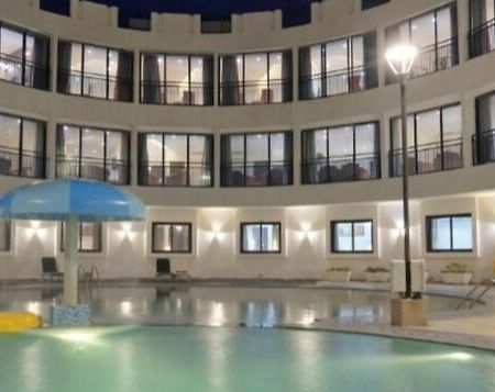 Om Sanctuary Resort By Pinks Hospitality Rupāwati エクステリア 写真